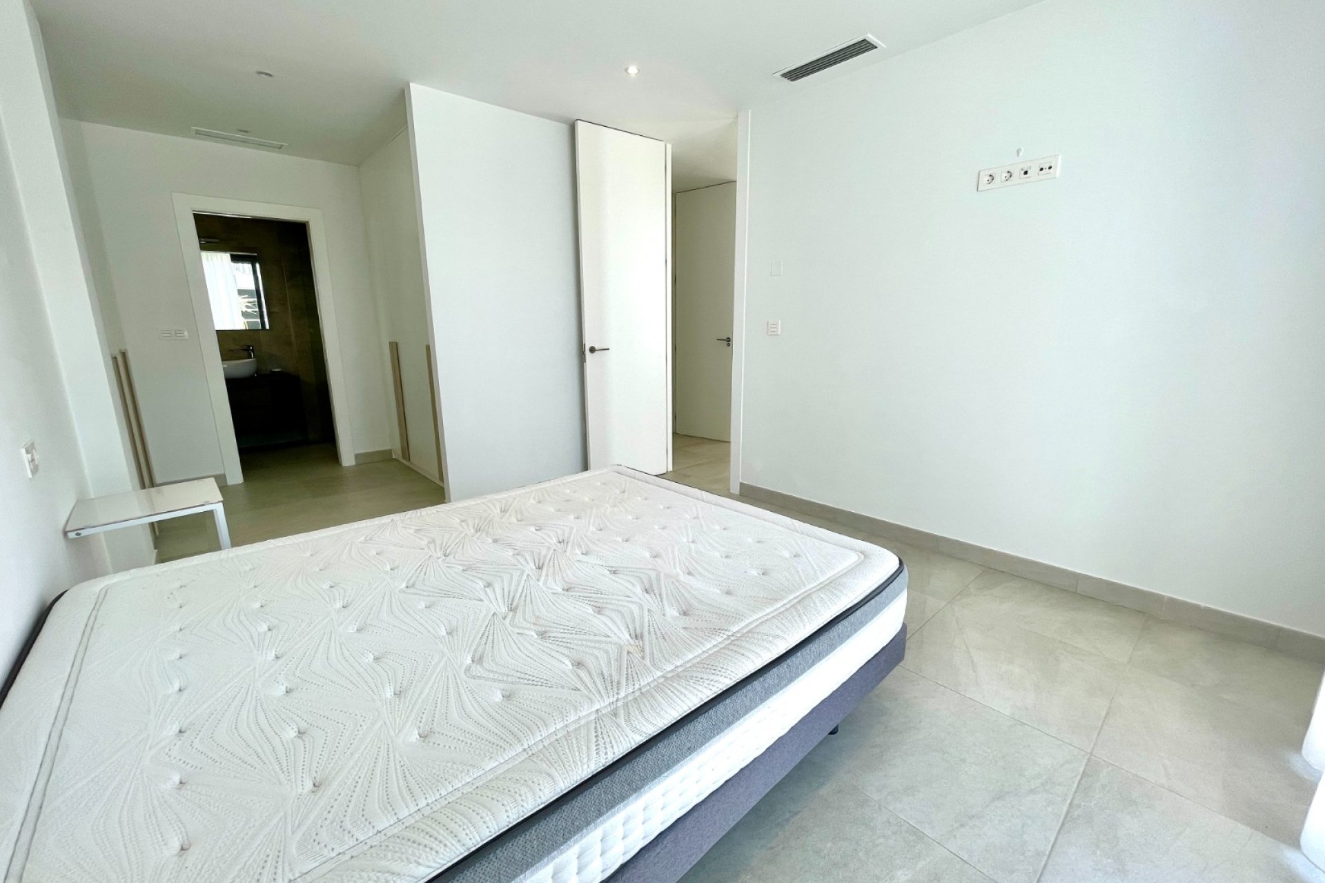 Herverkoop - Villa -
Benijofar - Costa Blanca