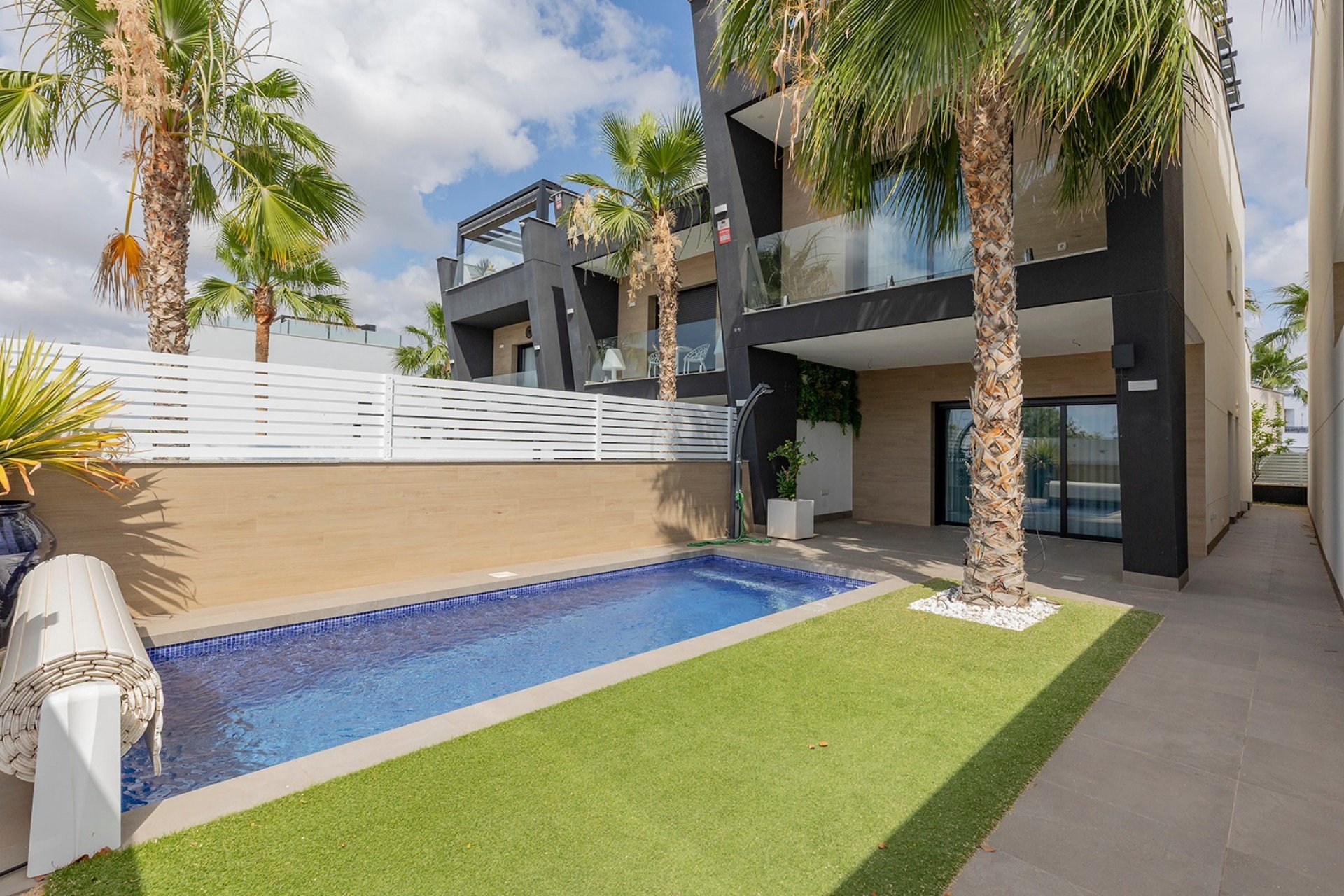 Herverkoop - Villa -
Benijofar - Costa Blanca