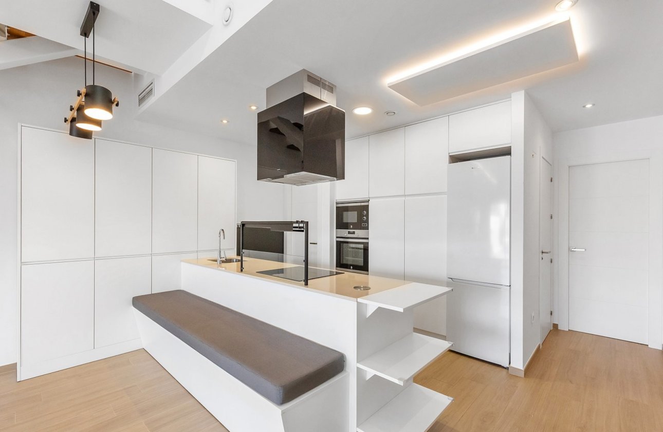 Herverkoop - Villa -
Benijofar - Costa Blanca