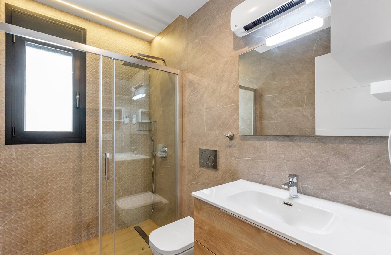 Herverkoop - Villa -
Benijofar - Costa Blanca