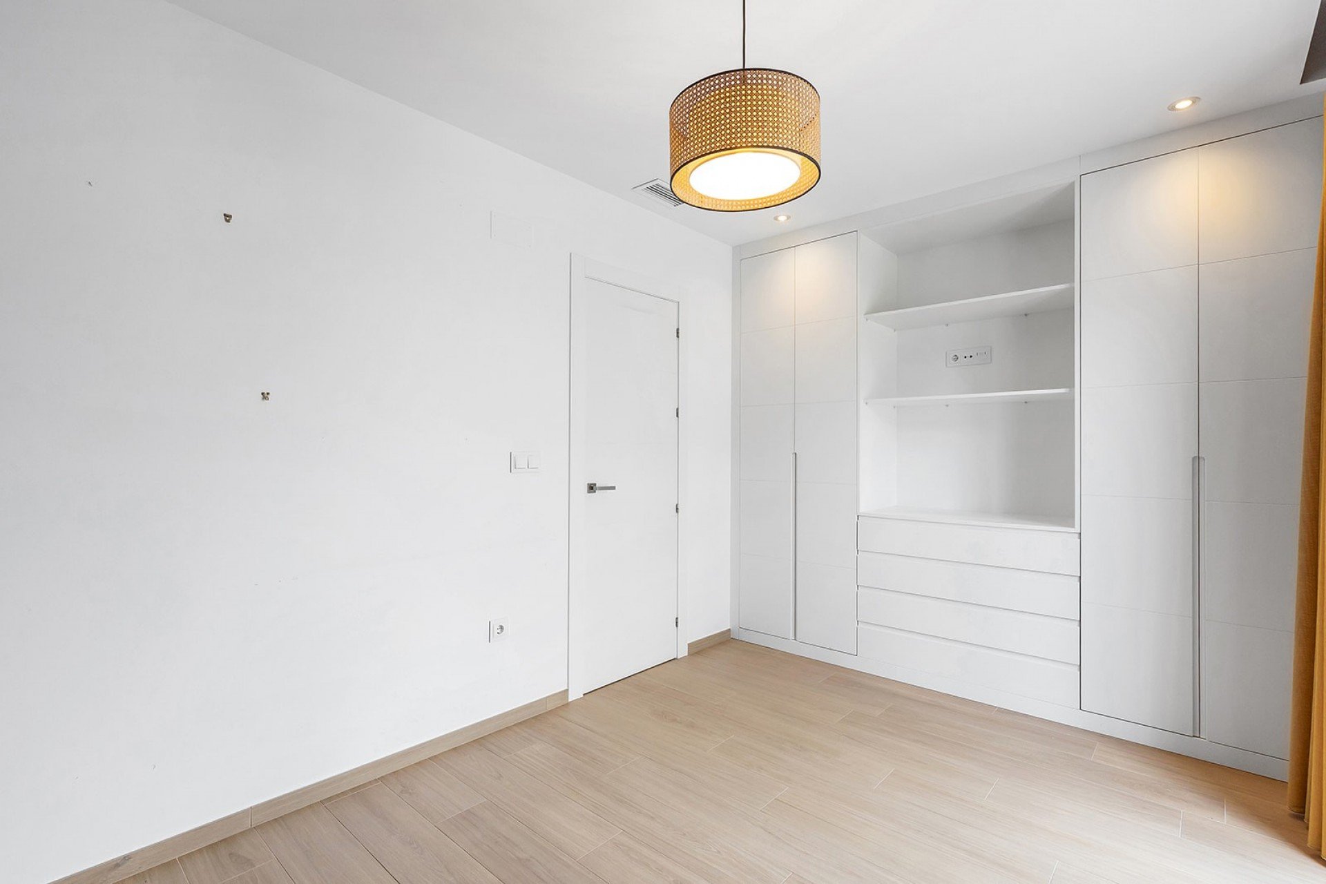 Herverkoop - Villa -
Benijofar - Costa Blanca
