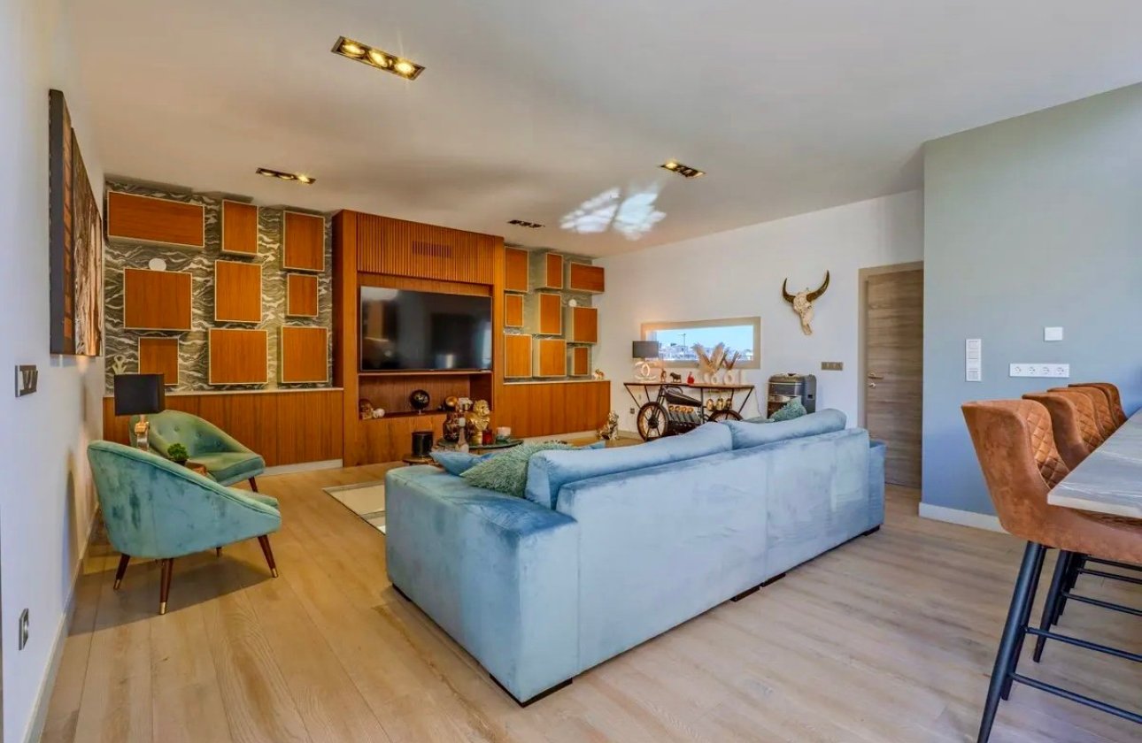 Herverkoop - Villa -
Benijofar - Costa Blanca