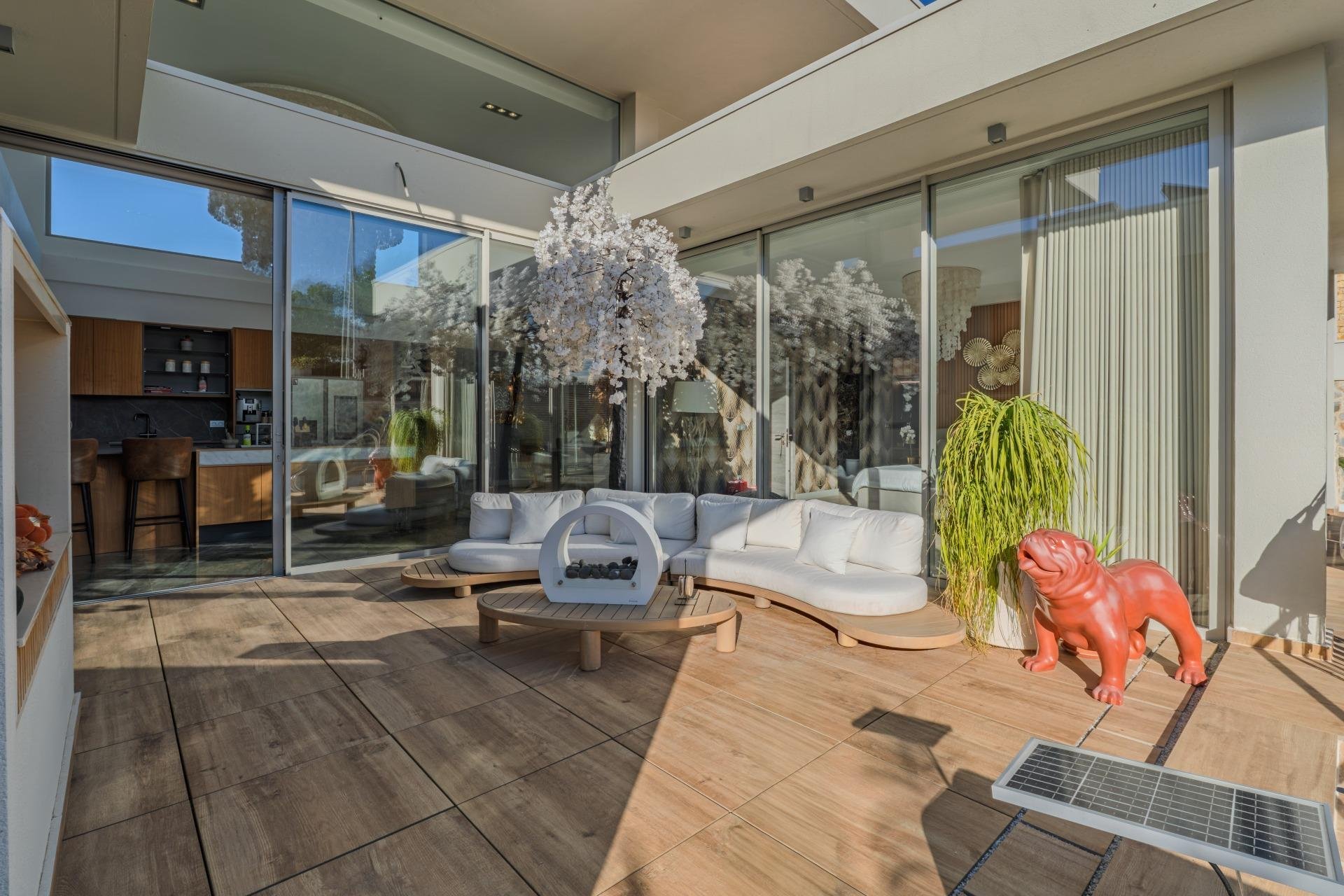 Herverkoop - Villa -
Benijofar - Costa Blanca