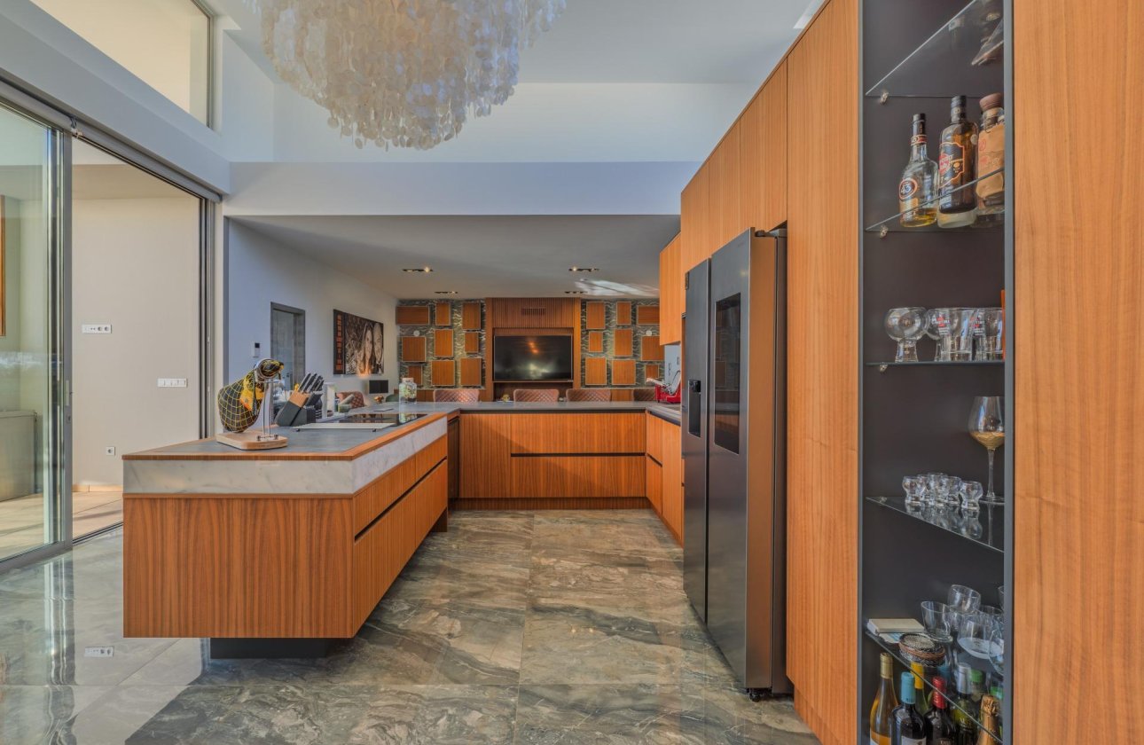 Herverkoop - Villa -
Benijofar - Costa Blanca