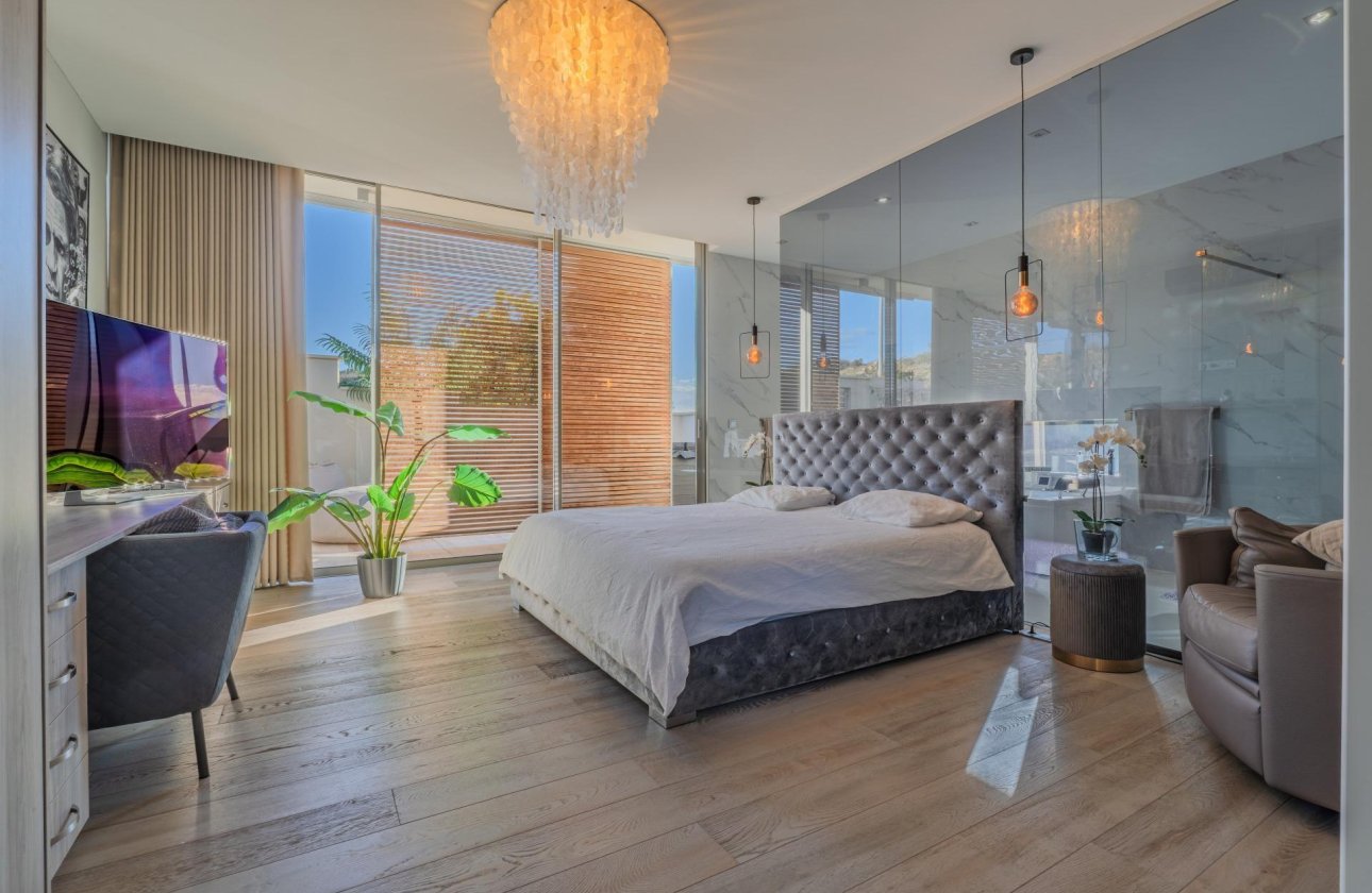 Herverkoop - Villa -
Benijofar - Costa Blanca