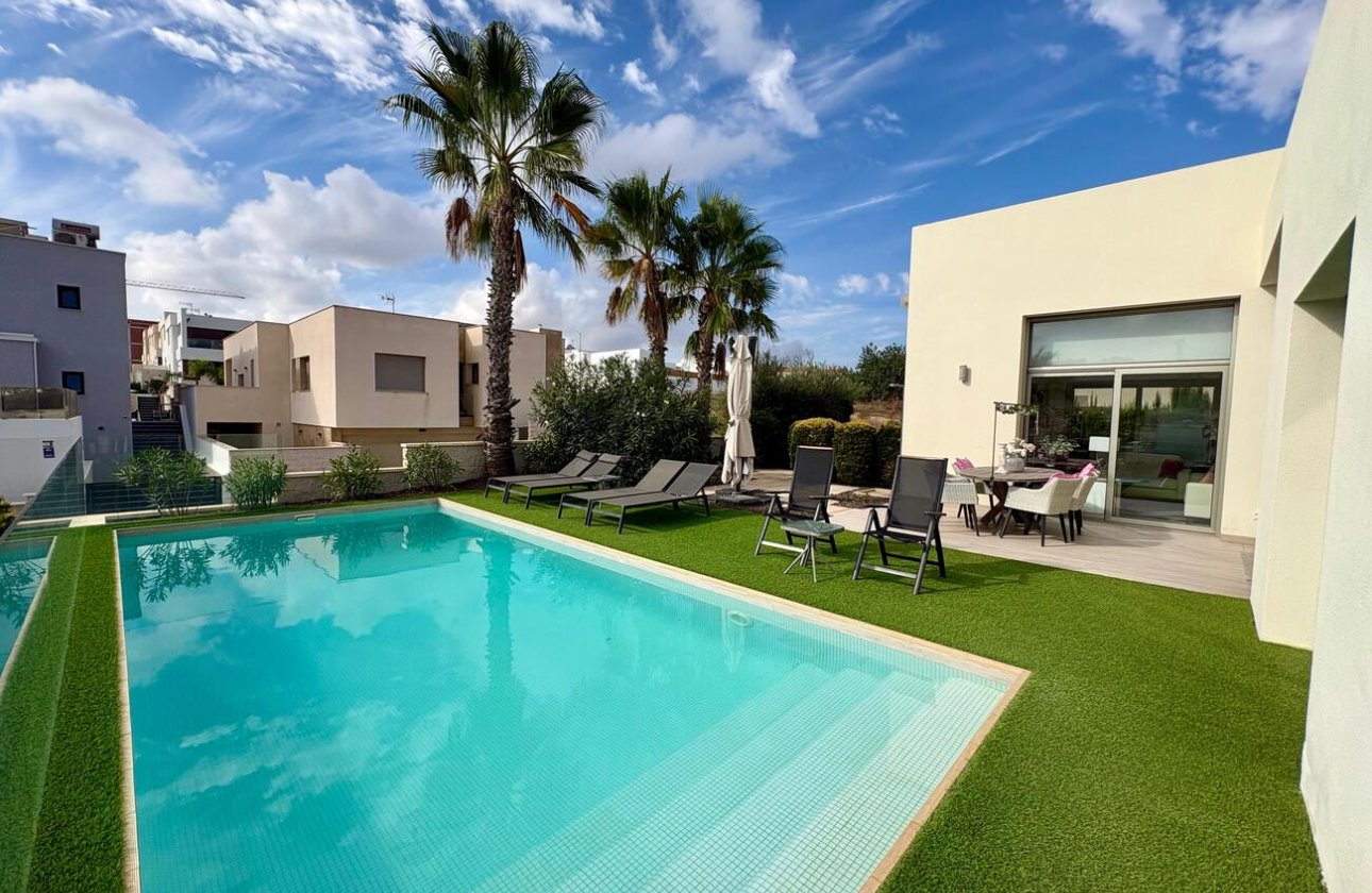 Herverkoop - Villa -
Benijofar - Costa Blanca