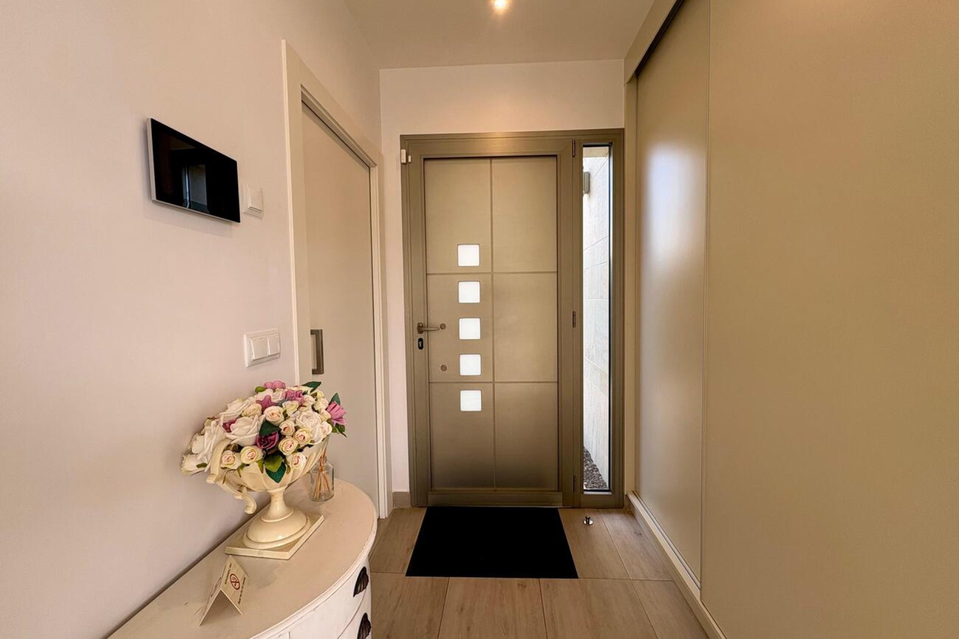 Herverkoop - Villa -
Benijofar - Costa Blanca