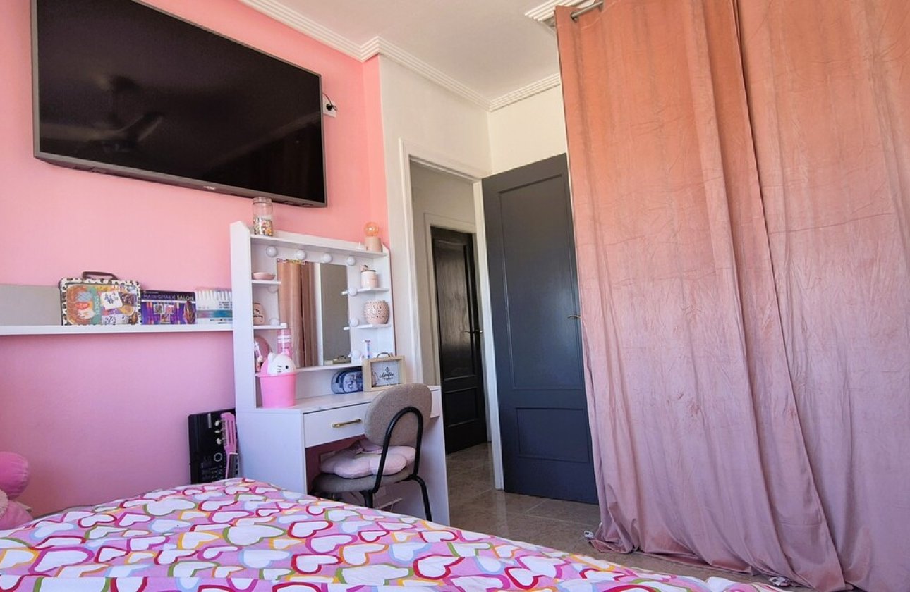Herverkoop - Villa -
Blue Lagoon - Costa Blanca