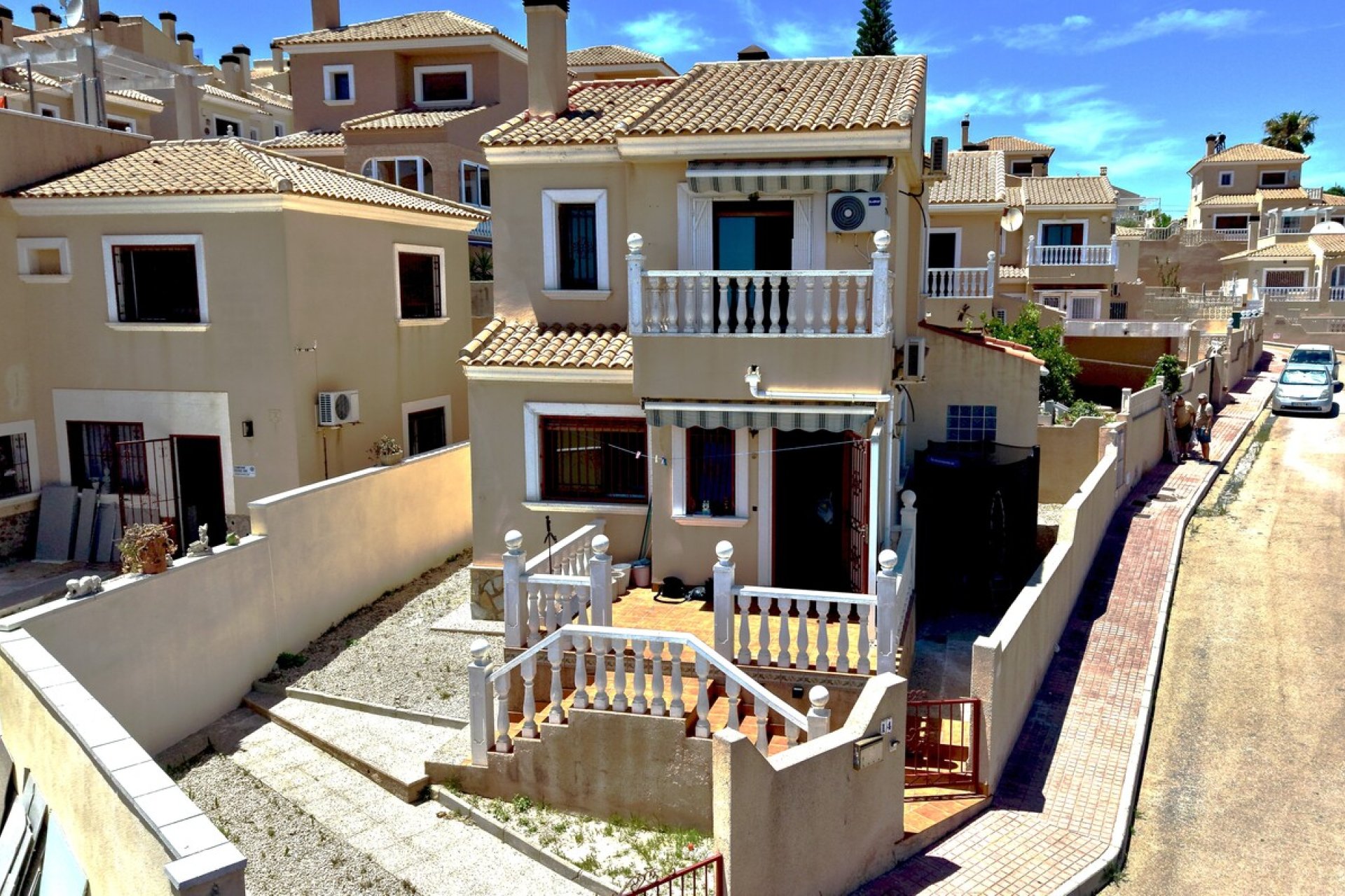Herverkoop - Villa -
Blue Lagoon - Costa Blanca