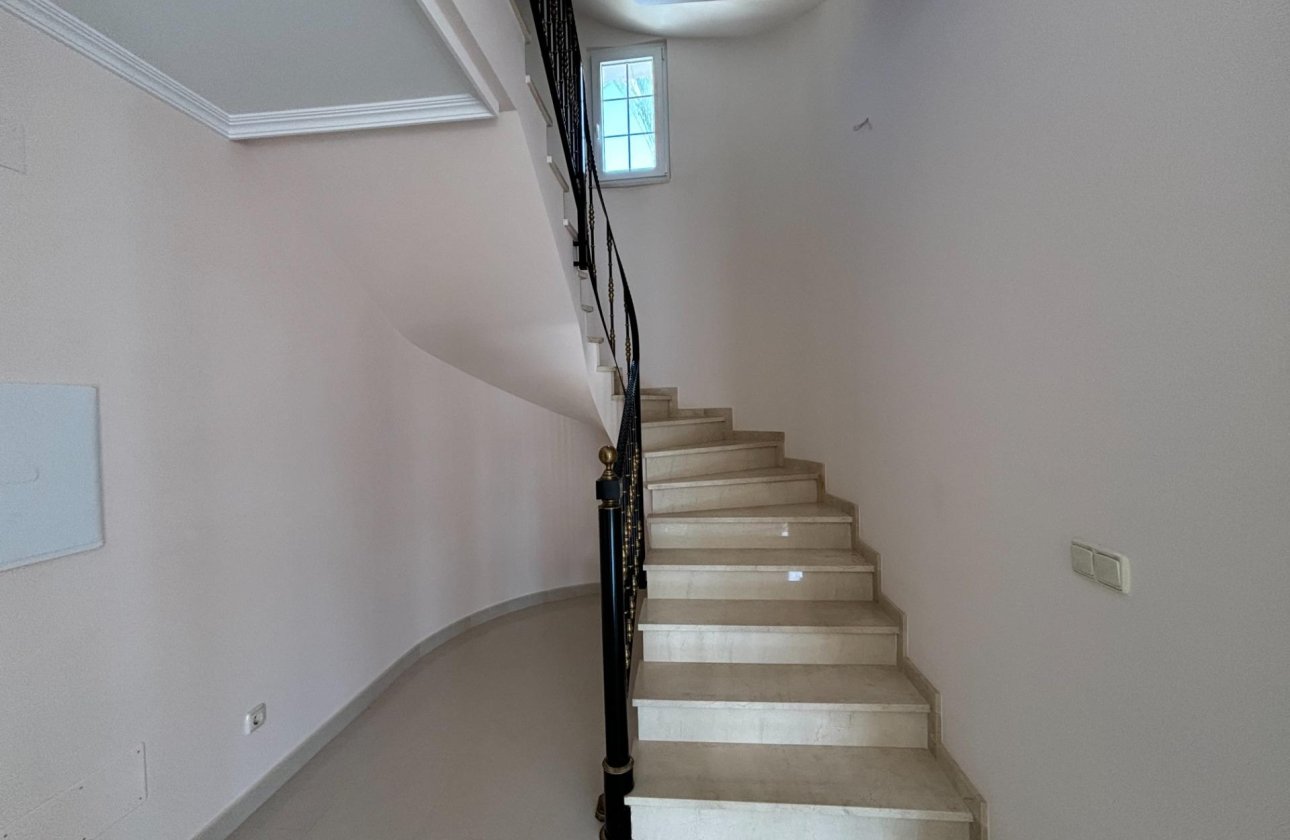 Herverkoop - Villa -
Cabo Roig - Costa Blanca