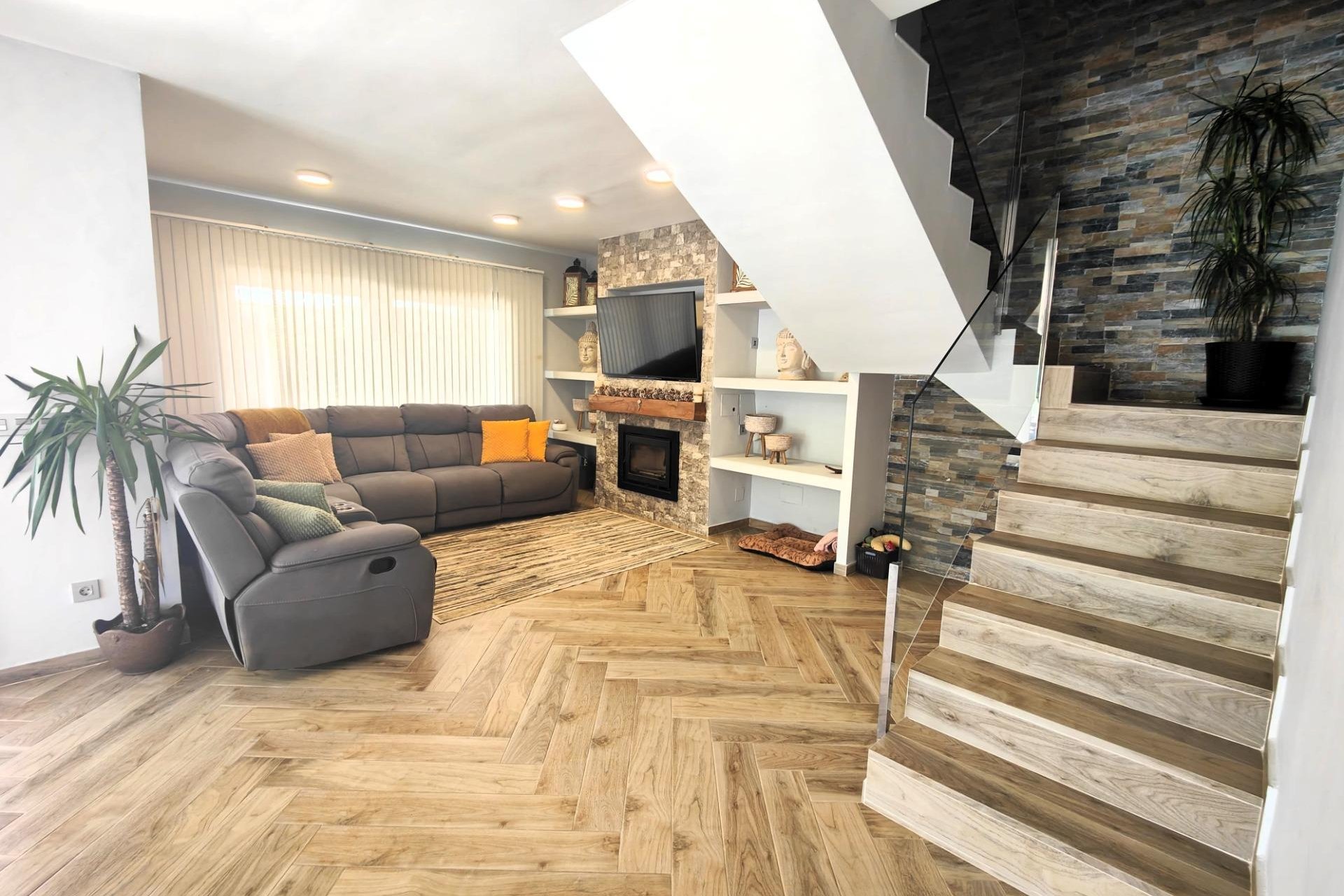 Herverkoop - Villa -
Cabo Roig - Costa Blanca