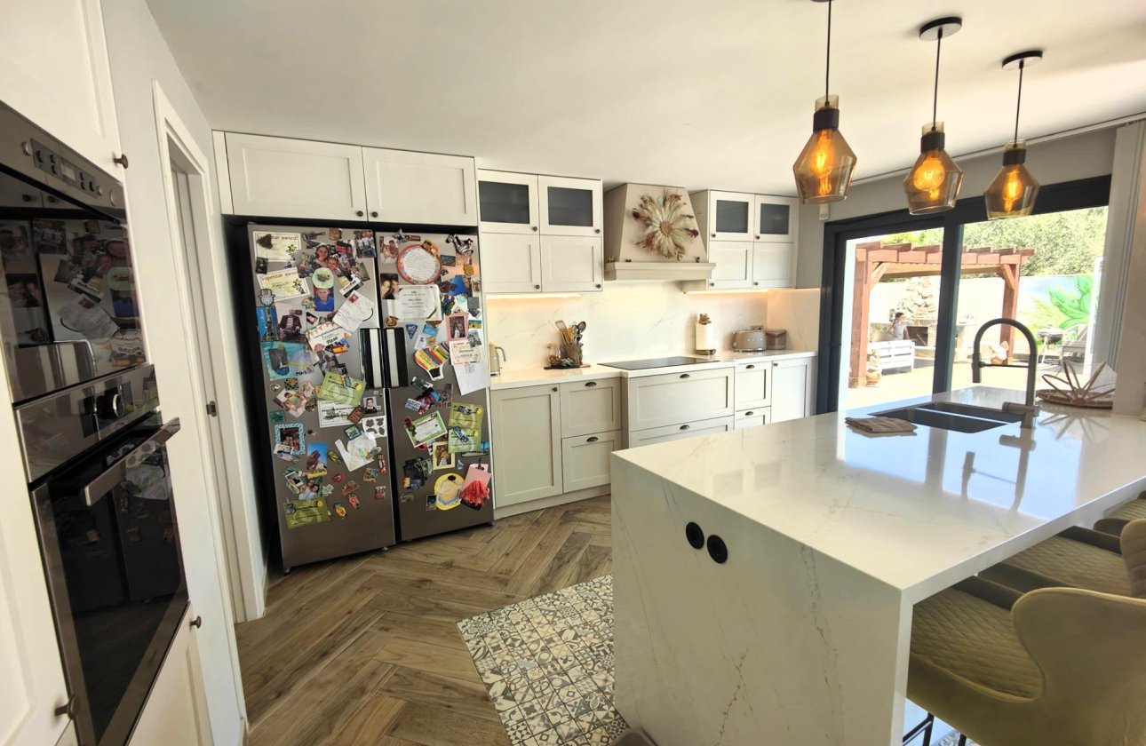 Herverkoop - Villa -
Cabo Roig - Costa Blanca