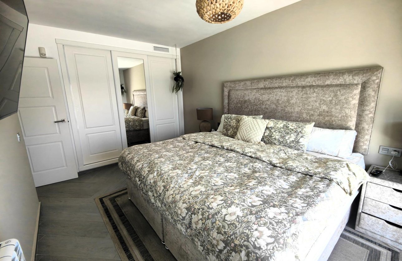 Herverkoop - Villa -
Cabo Roig - Costa Blanca