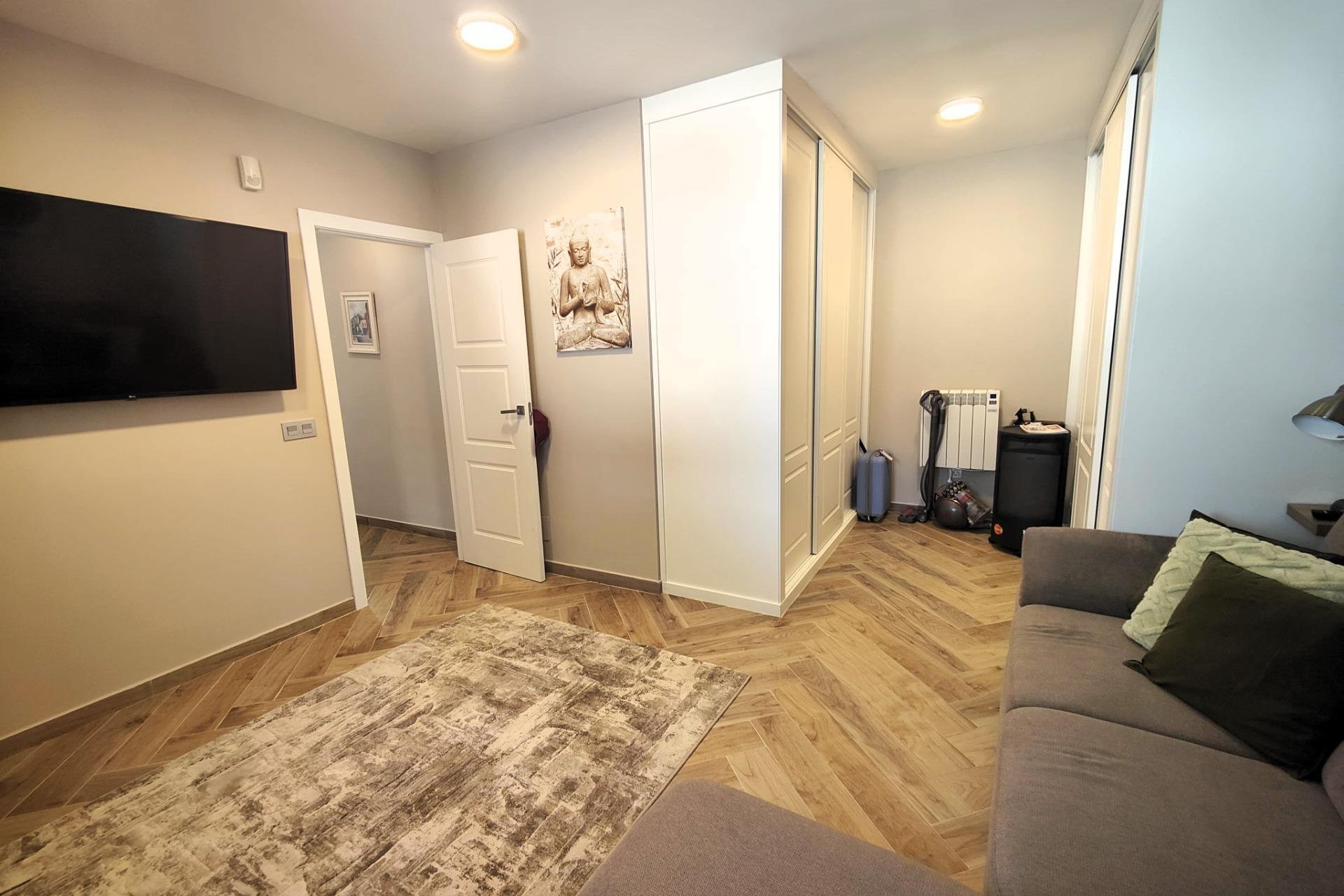 Herverkoop - Villa -
Cabo Roig - Costa Blanca