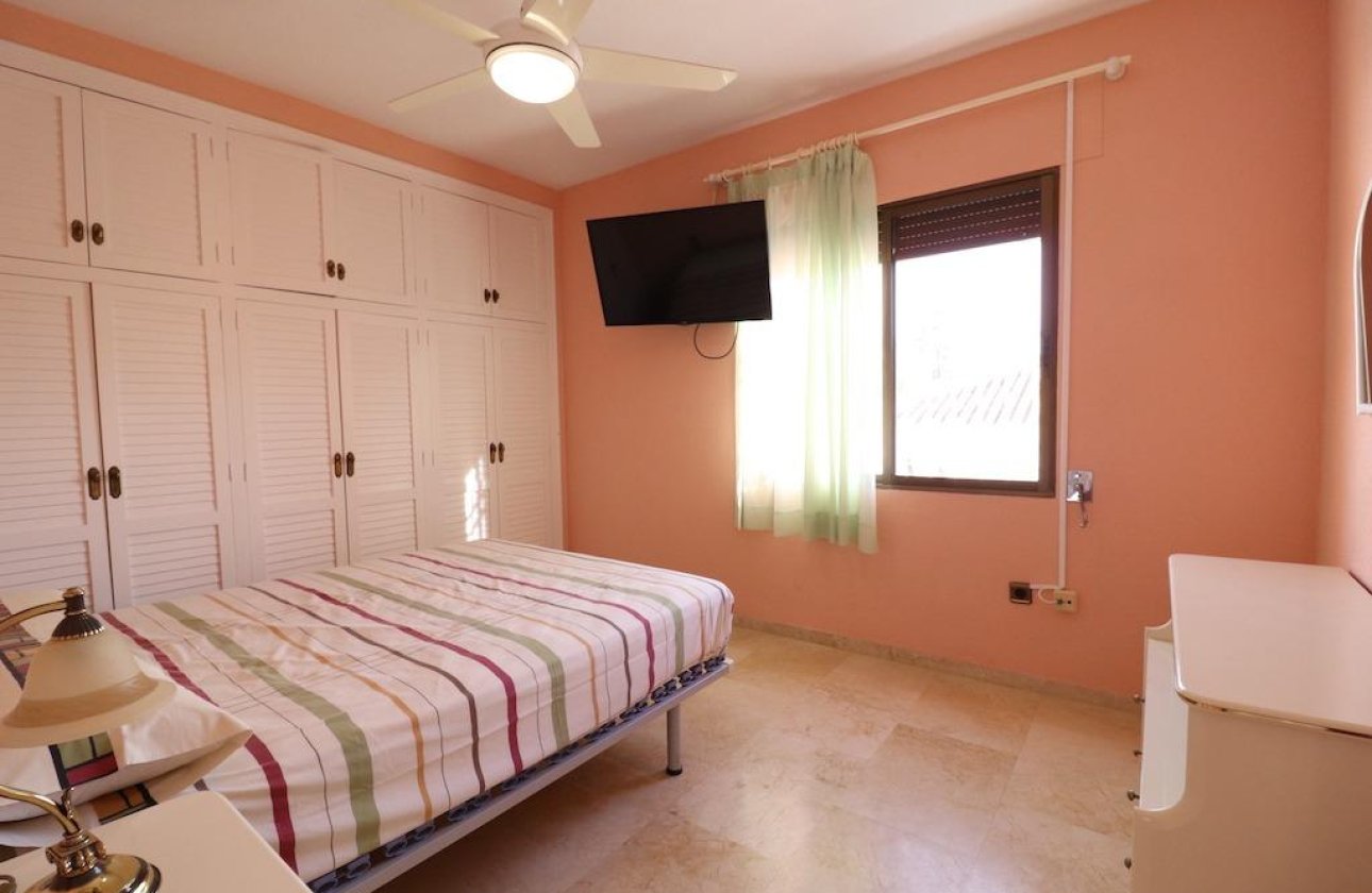 Herverkoop - Villa -
Cabo Roig - Costa Blanca