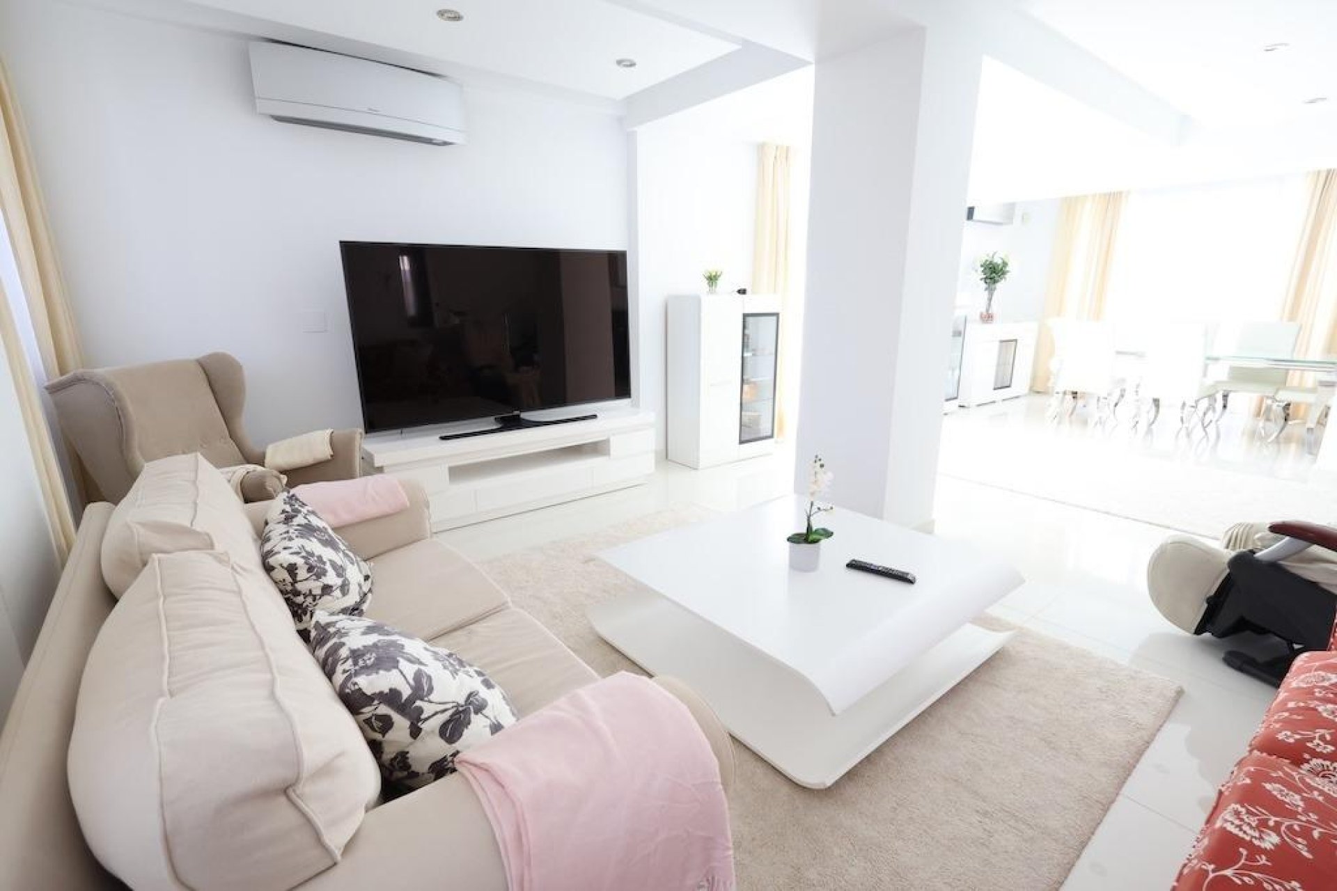 Herverkoop - Villa -
Cabo Roig - Costa Blanca