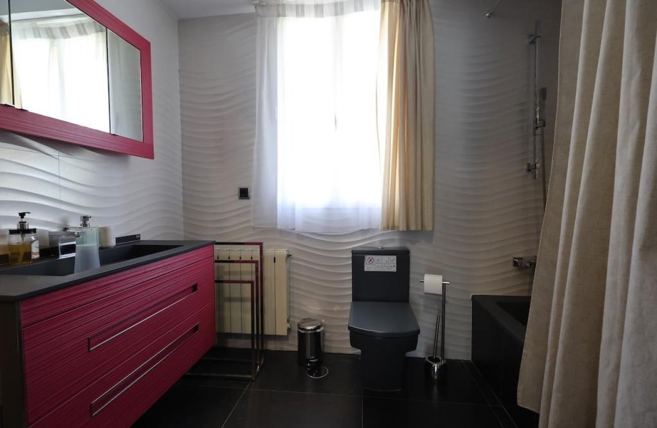 Herverkoop - Villa -
Cabo Roig - Costa Blanca