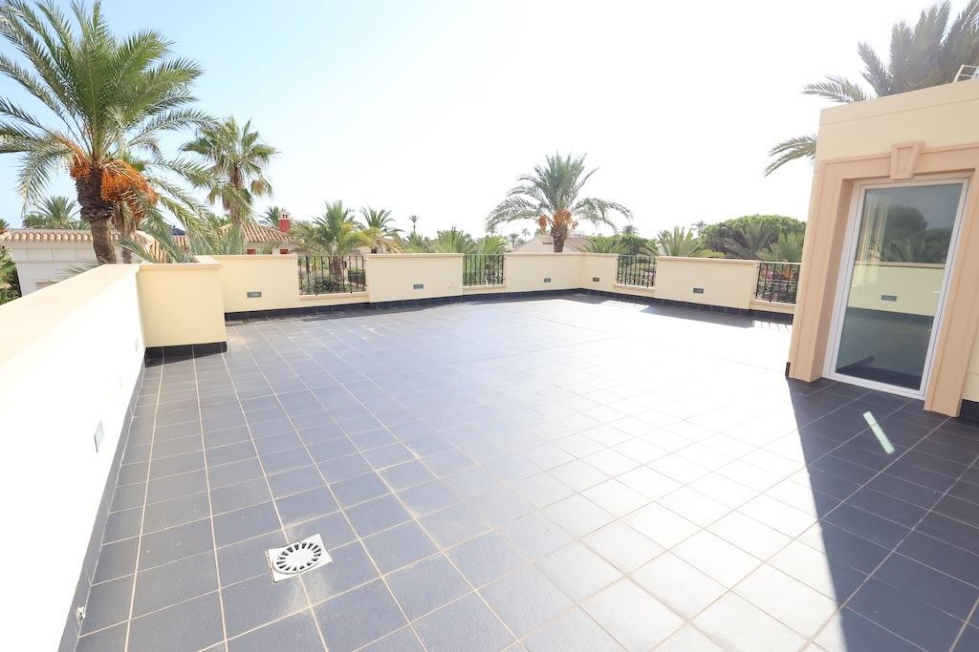 Herverkoop - Villa -
Cabo Roig - Costa Blanca