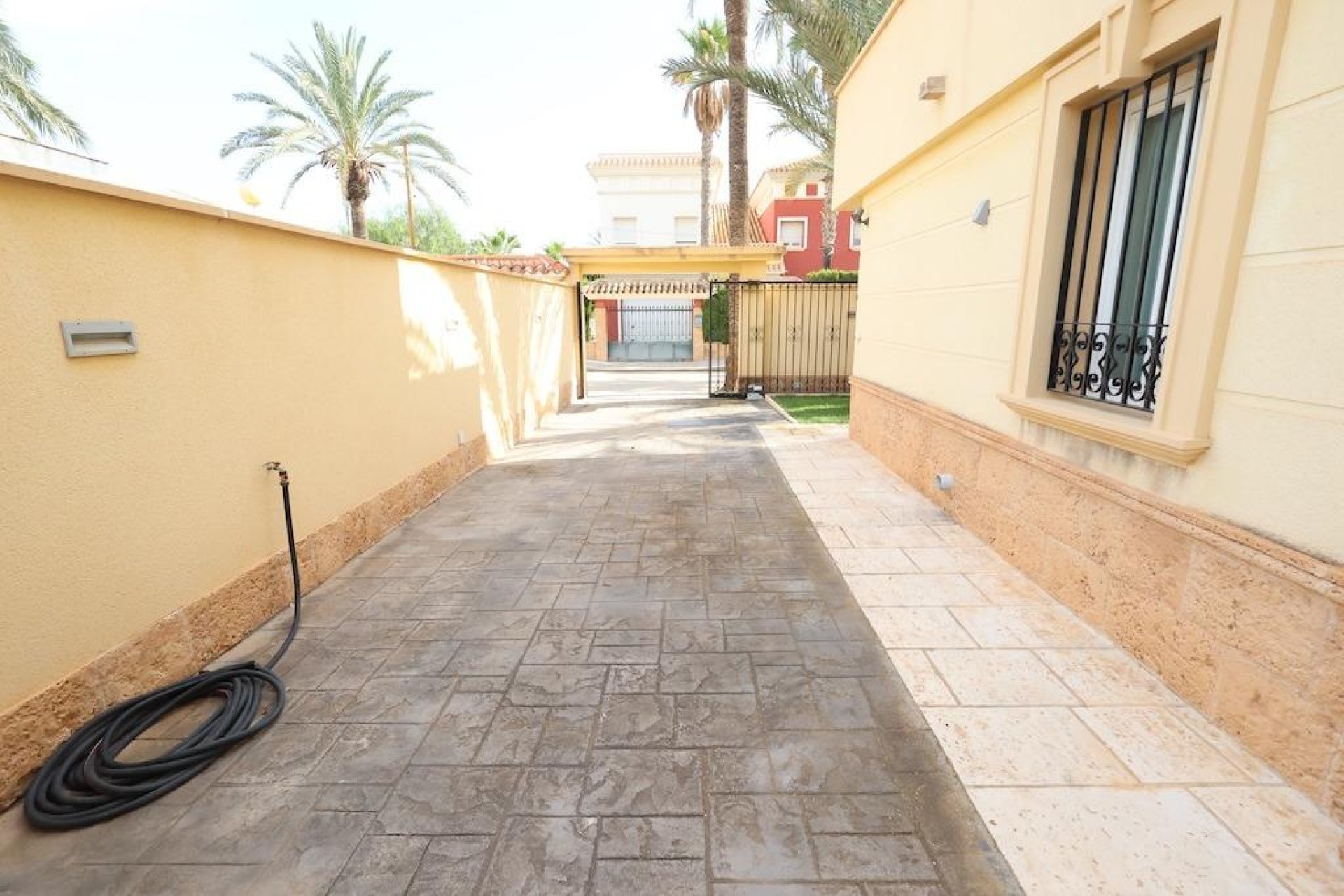 Herverkoop - Villa -
Cabo Roig - Costa Blanca