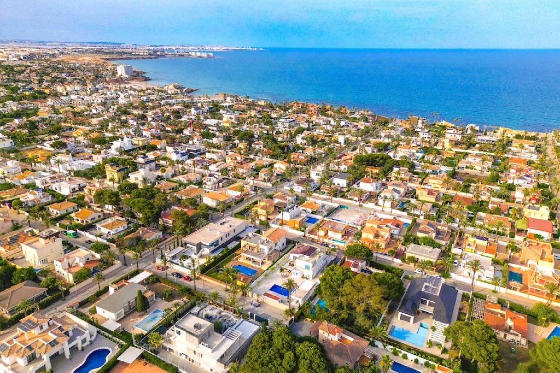 Herverkoop - Villa -
Cabo Roig - Costa Blanca