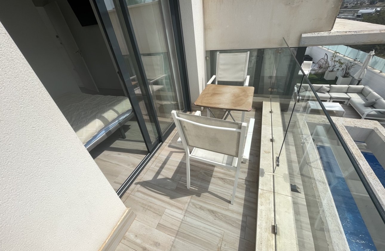 Herverkoop - Villa -
Cabo Roig - Costa Blanca