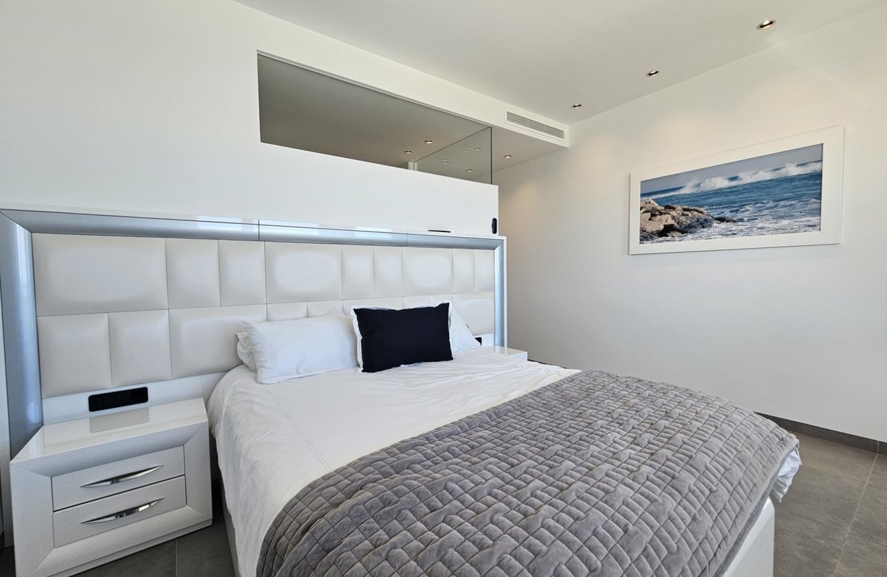 Herverkoop - Villa -
Cabo Roig - Costa Blanca