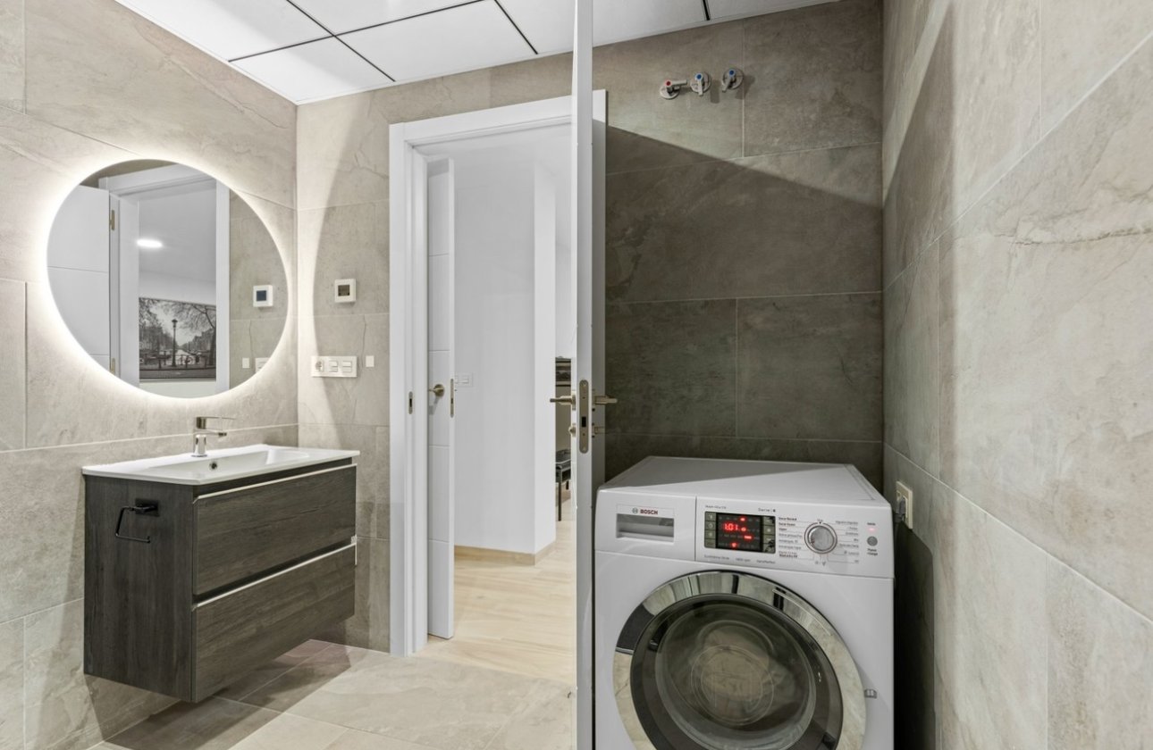 Herverkoop - Villa -
Cabo Roig - Costa Blanca