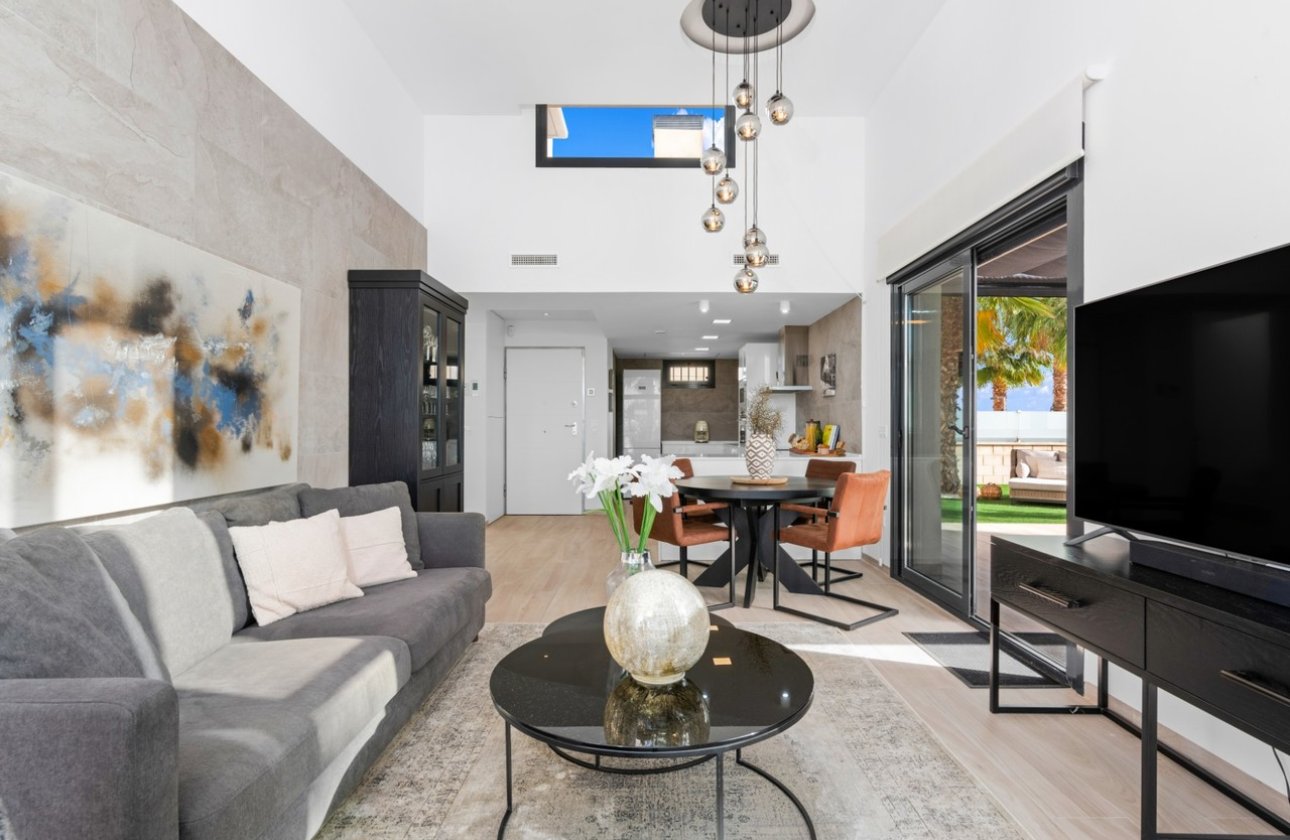 Herverkoop - Villa -
Cabo Roig - Costa Blanca