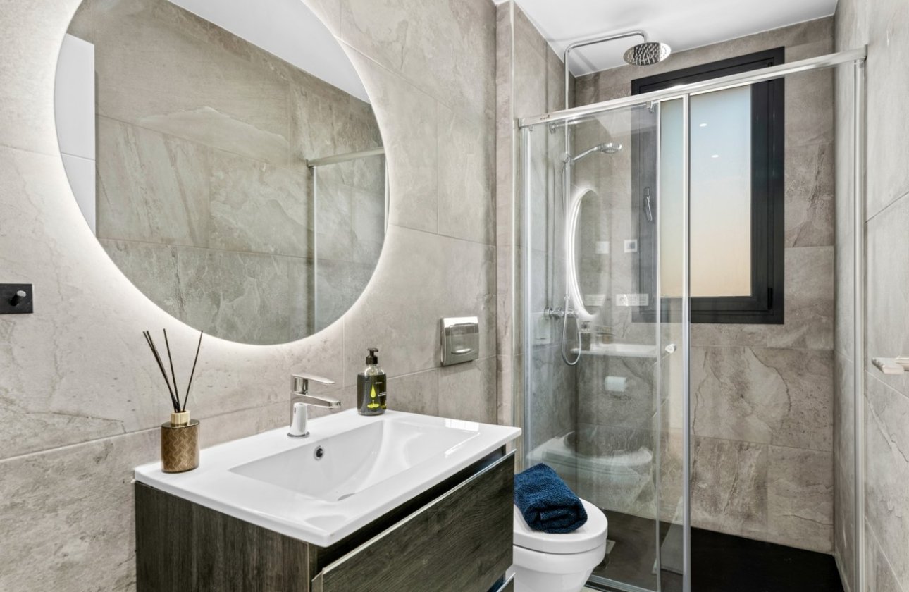 Herverkoop - Villa -
Cabo Roig - Costa Blanca