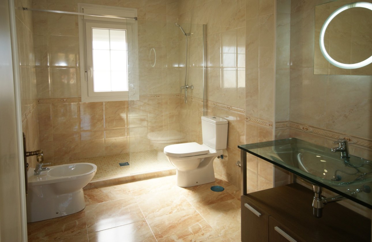 Herverkoop - Villa -
Cabo Roig - Costa Blanca