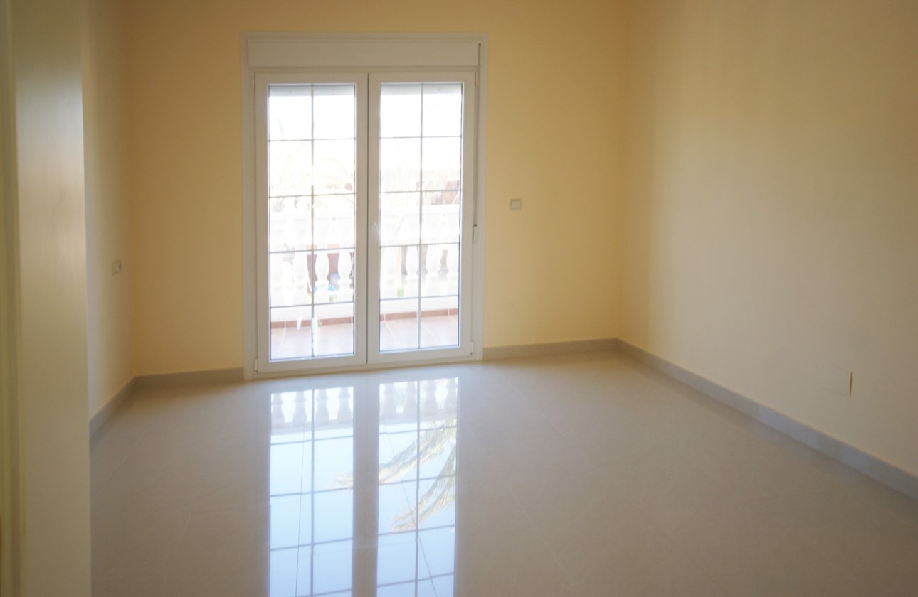 Herverkoop - Villa -
Cabo Roig - Costa Blanca