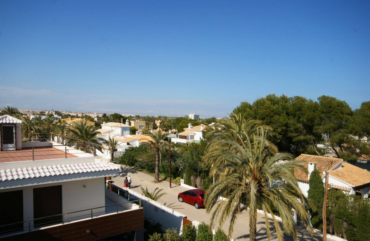 Herverkoop - Villa -
Cabo Roig - Costa Blanca