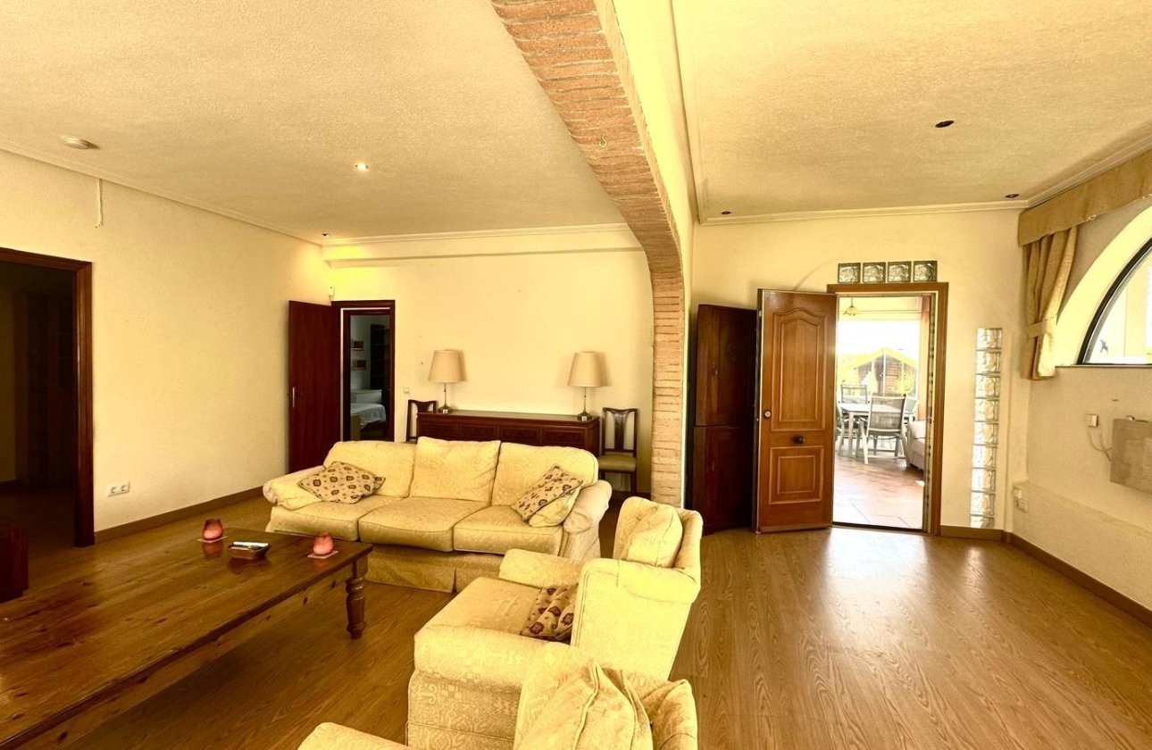 Herverkoop - Villa -
Cabo Roig - Costa Blanca