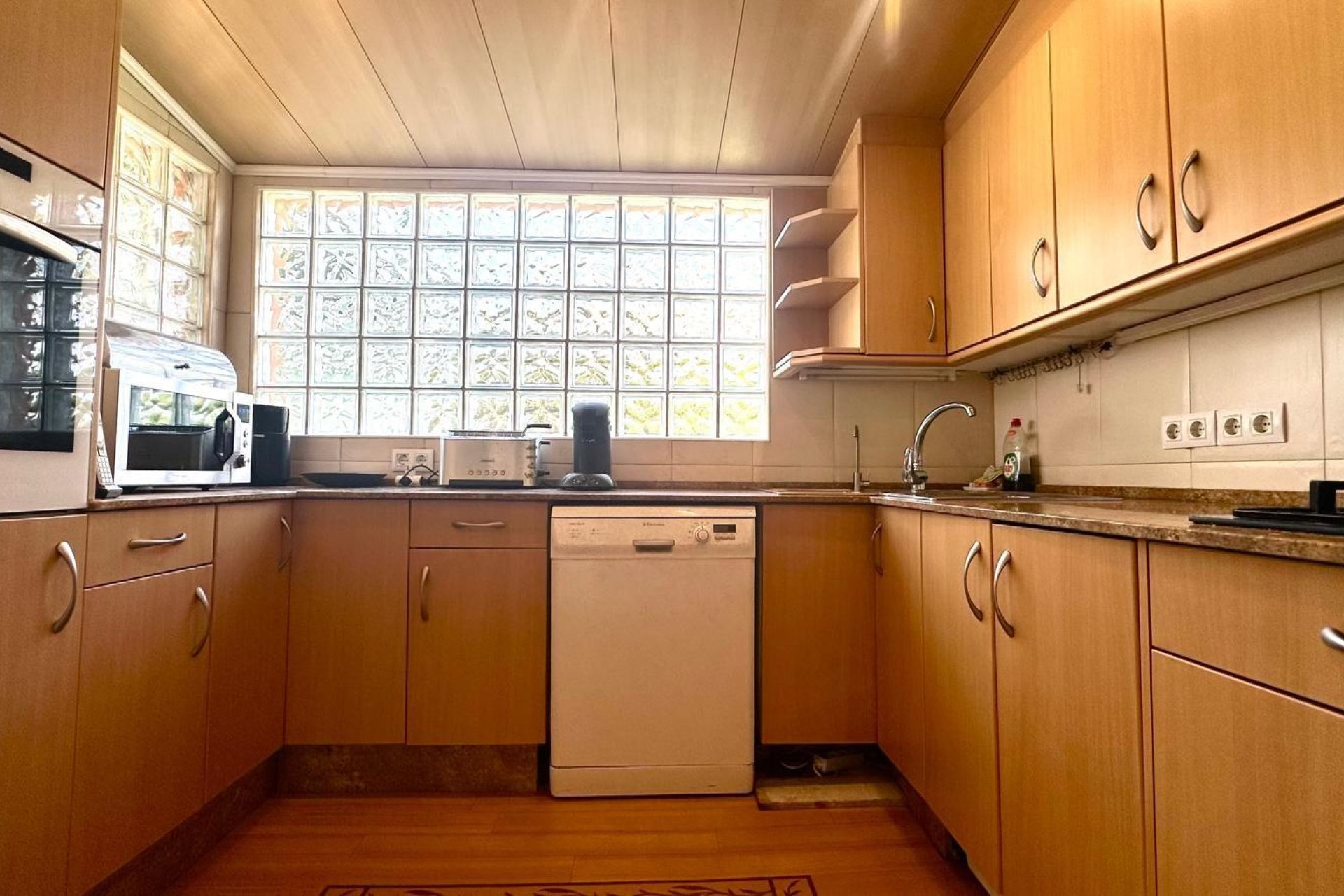 Herverkoop - Villa -
Cabo Roig - Costa Blanca