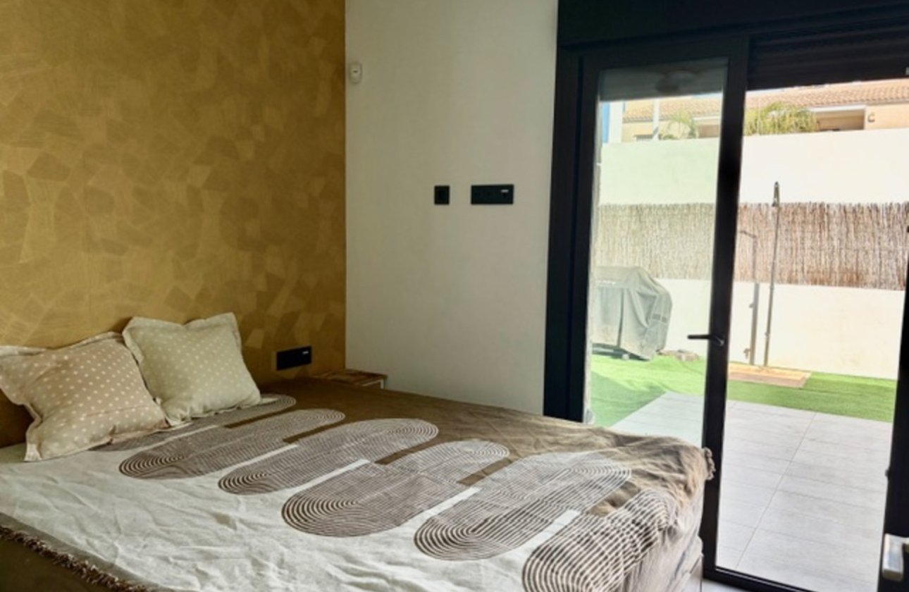 Herverkoop - Villa -
Cabo Roig - Costa Blanca