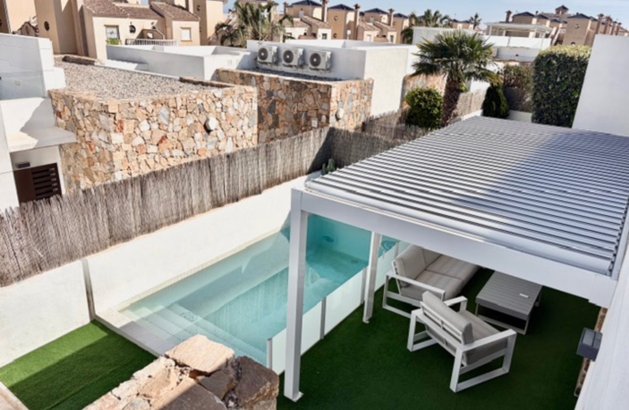 Herverkoop - Villa -
Cabo Roig - Costa Blanca