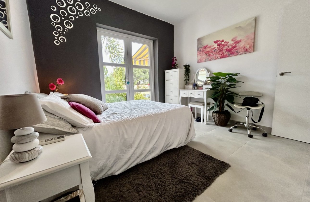 Herverkoop - Villa -
Cabo Roig - Costa Blanca