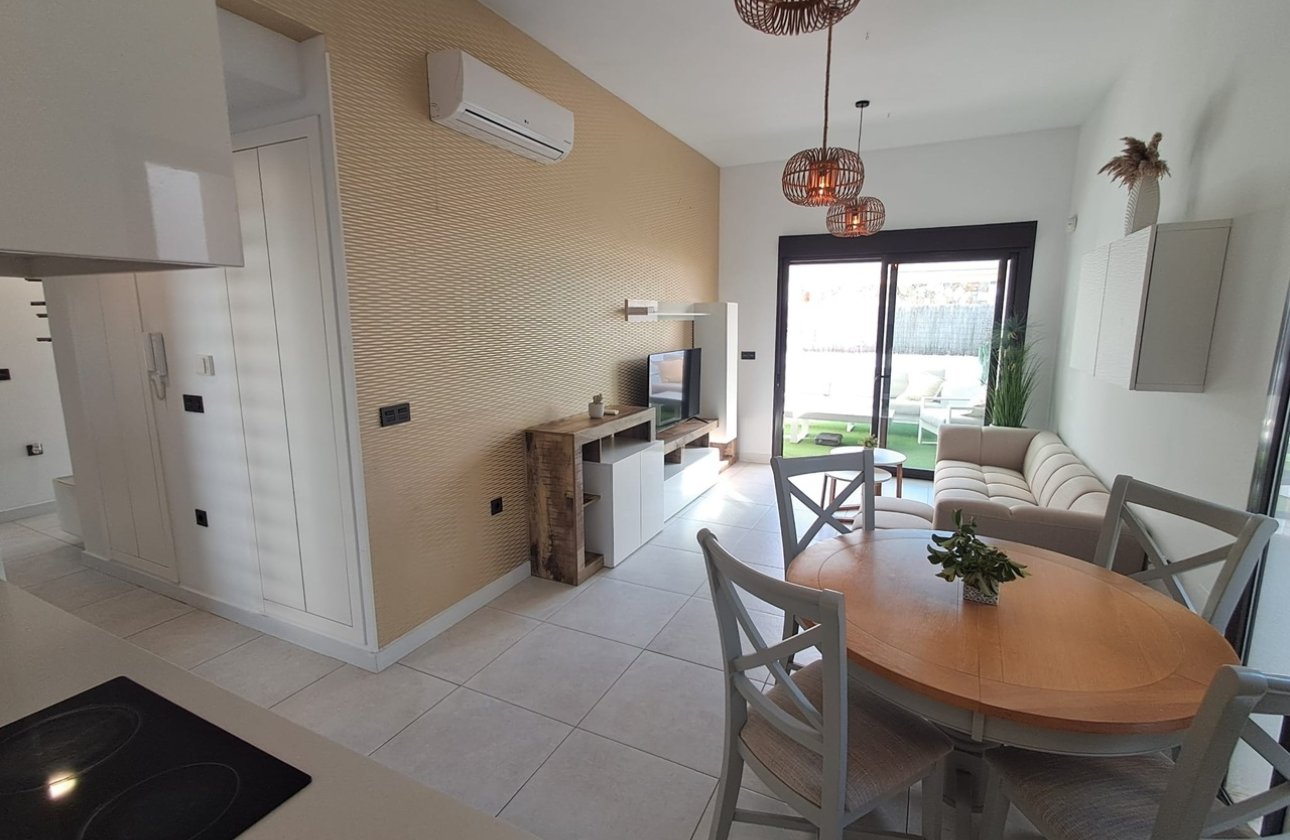 Herverkoop - Villa -
Cabo Roig - Costa Blanca