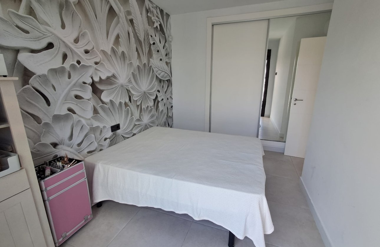 Herverkoop - Villa -
Cabo Roig - Costa Blanca