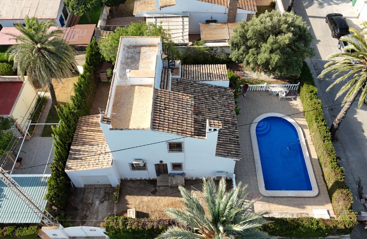 Herverkoop - Villa -
Cabo Roig - Costa Blanca