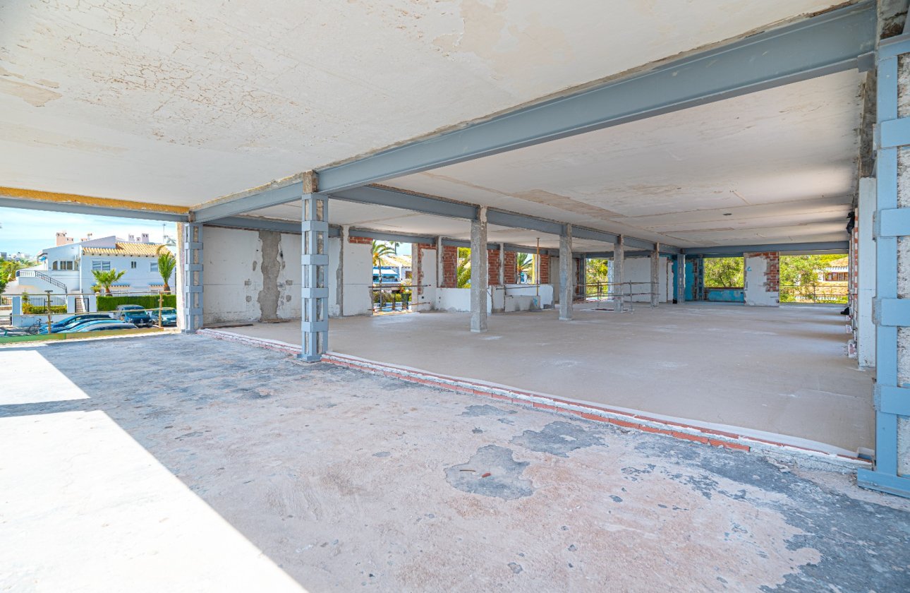 Herverkoop - Villa -
Cabo Roig - Costa Blanca
