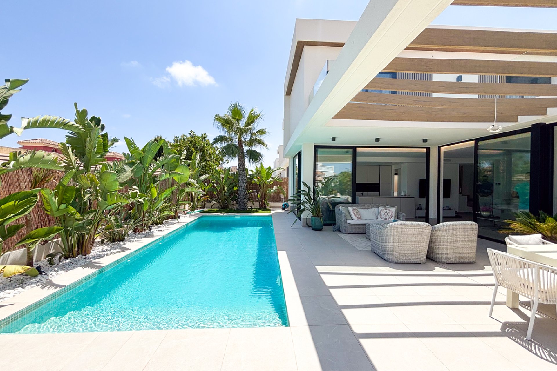 Herverkoop - Villa -
Cabo Roig - Costa Blanca