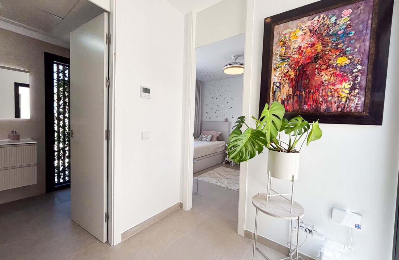 Herverkoop - Villa -
Cabo Roig - Costa Blanca