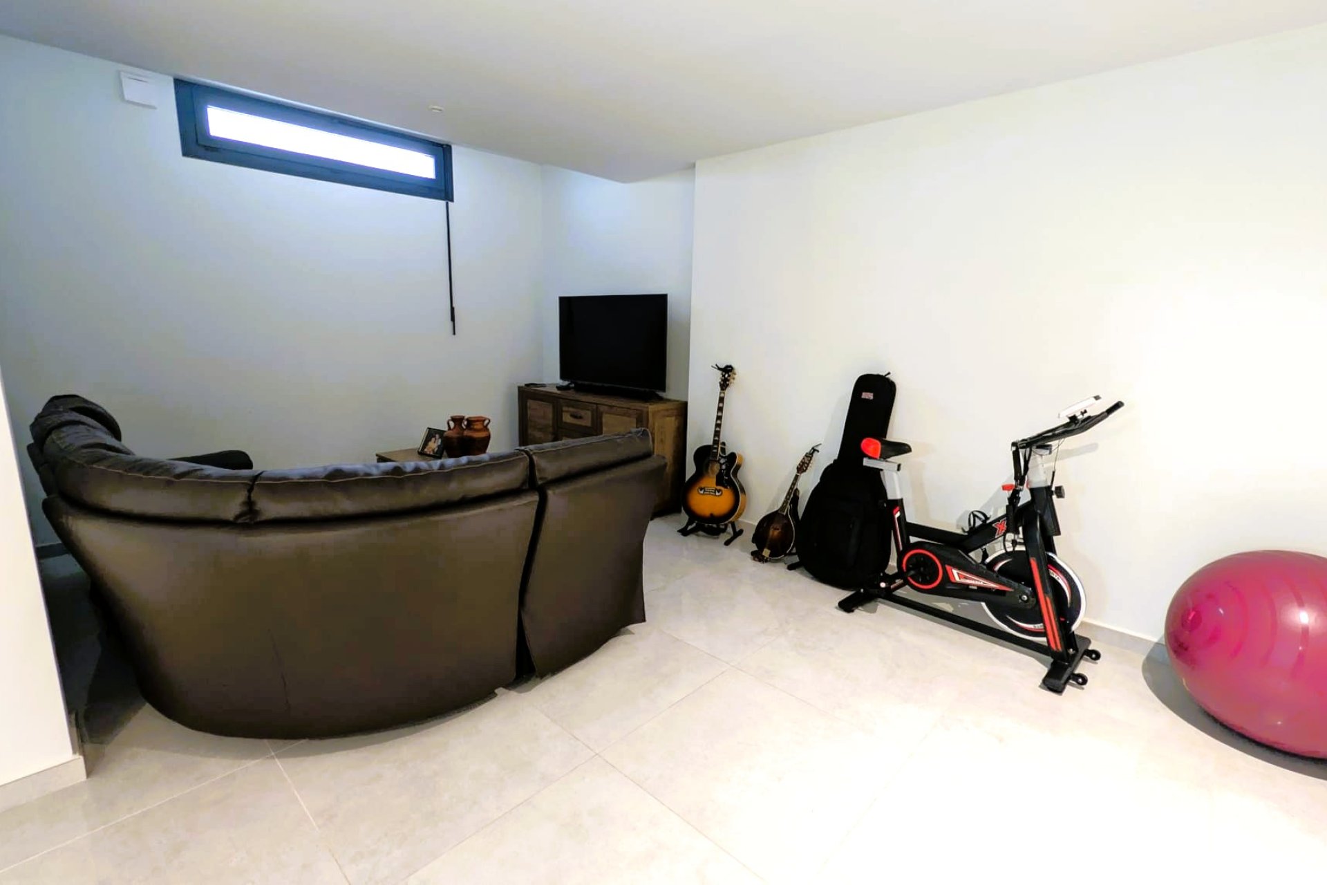 Herverkoop - Villa -
Cabo Roig - Costa Blanca