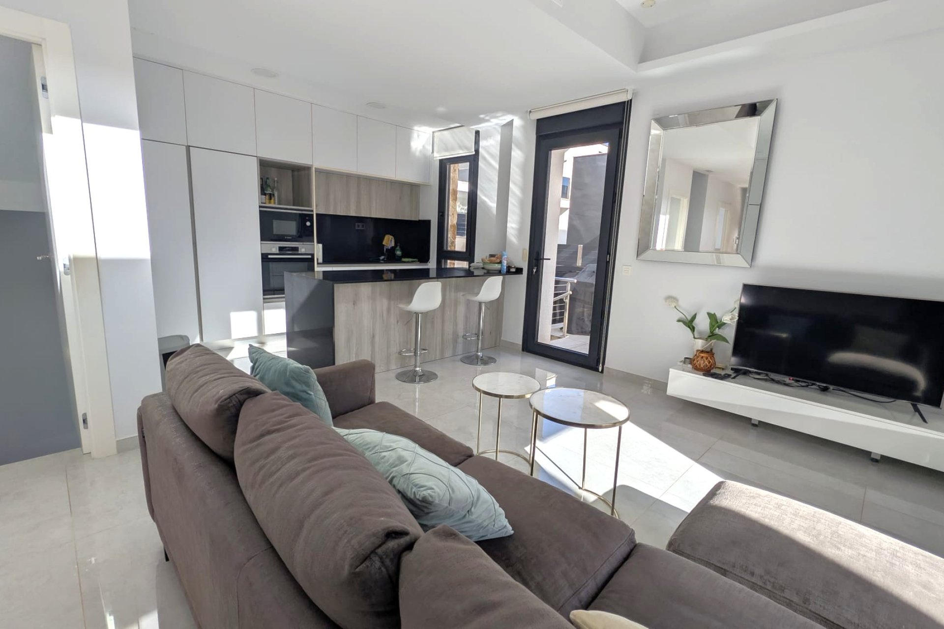 Herverkoop - Villa -
Cabo Roig - Costa Blanca