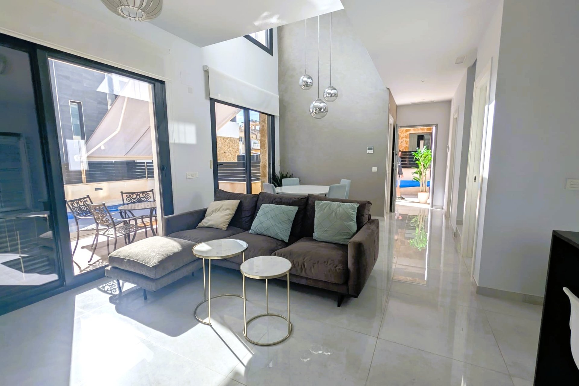 Herverkoop - Villa -
Cabo Roig - Costa Blanca