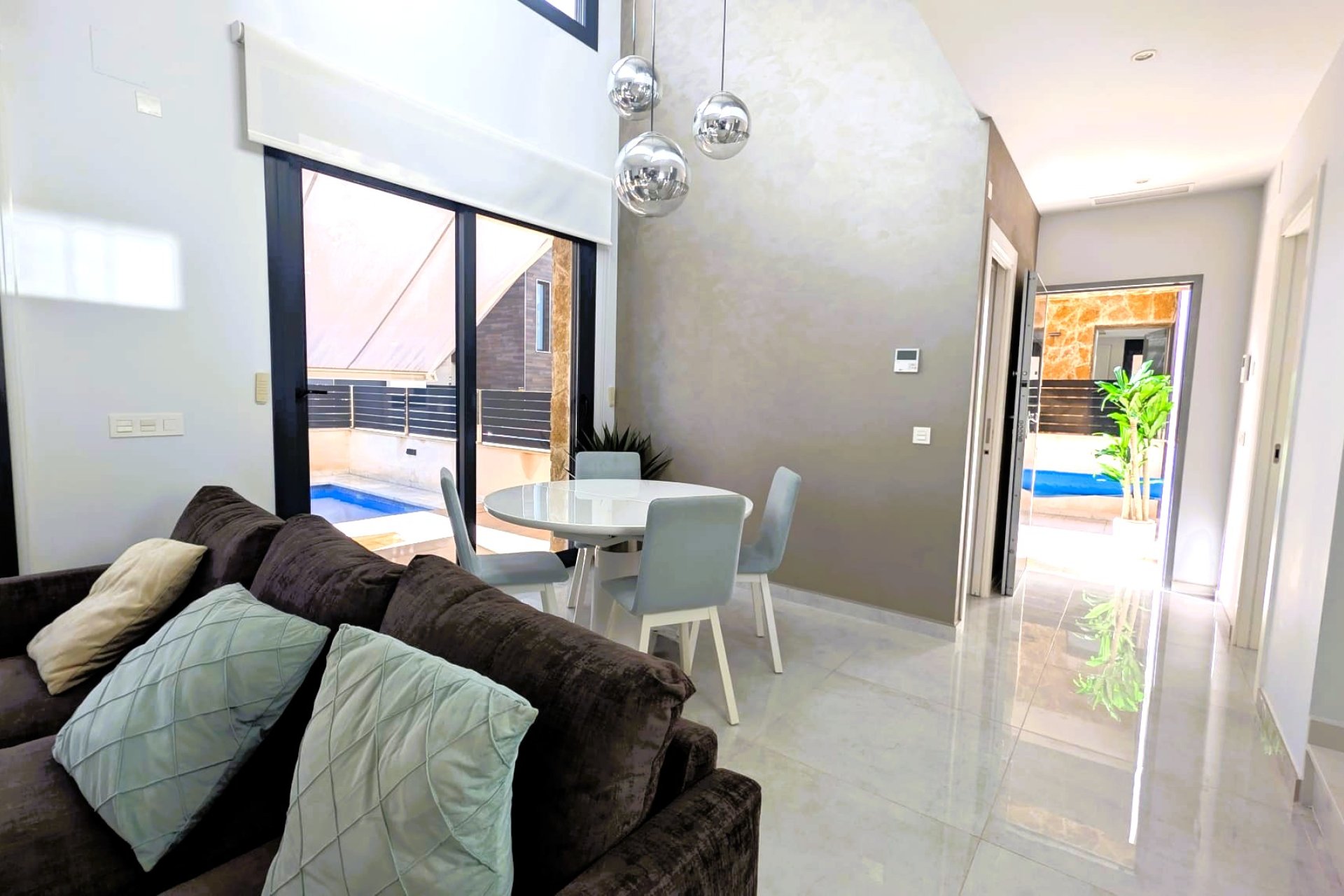 Herverkoop - Villa -
Cabo Roig - Costa Blanca