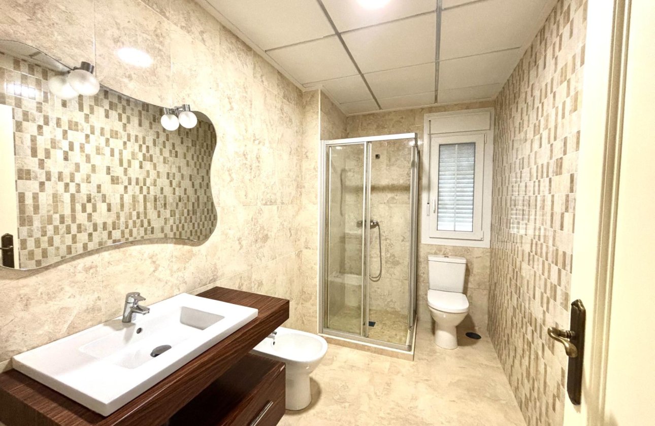 Herverkoop - Villa -
Cabo Roig - Costa Blanca