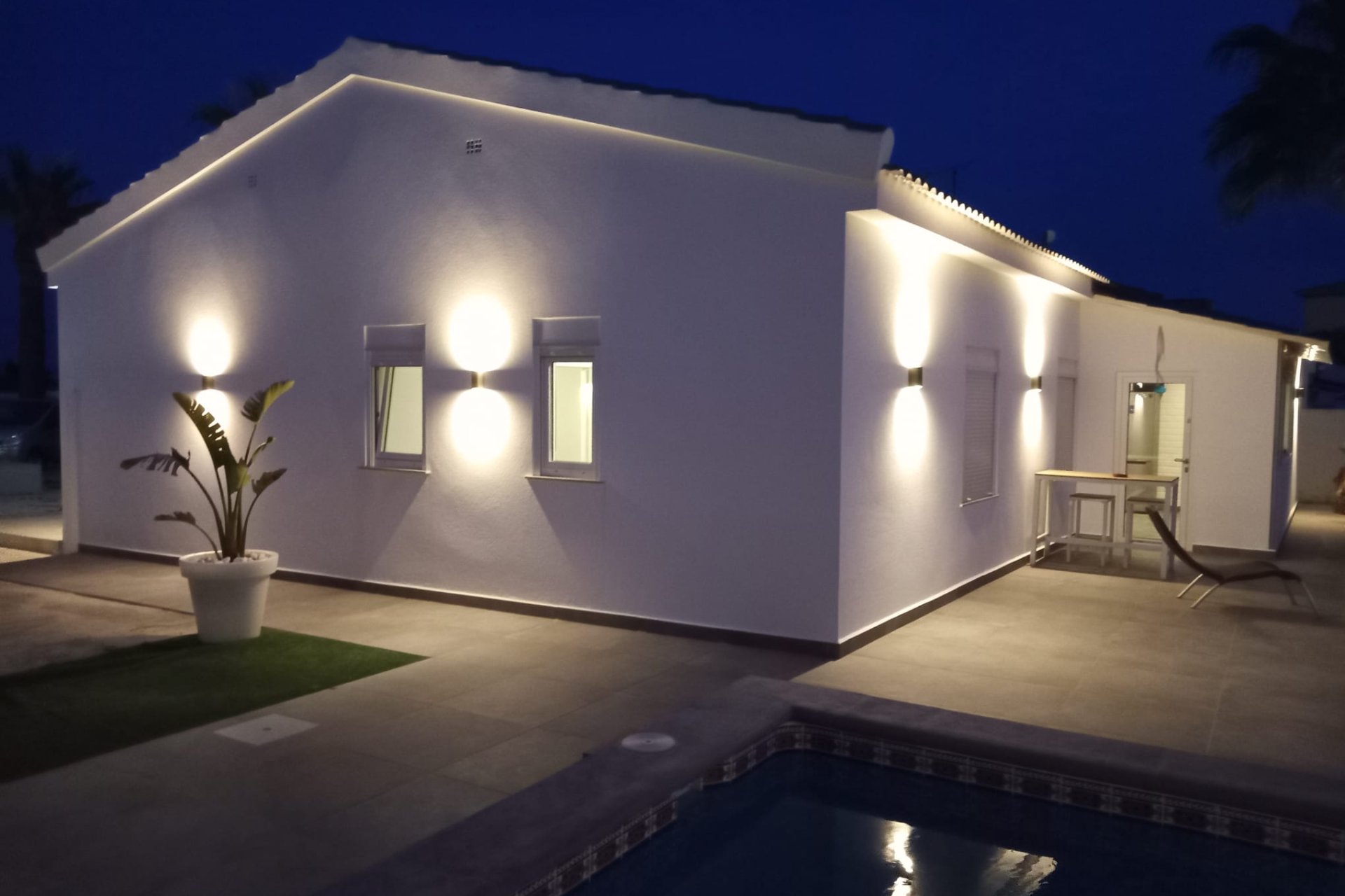 Herverkoop - Villa -
Cabo Roig - Costa Blanca