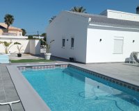 Herverkoop - Villa -
Cabo Roig - Costa Blanca